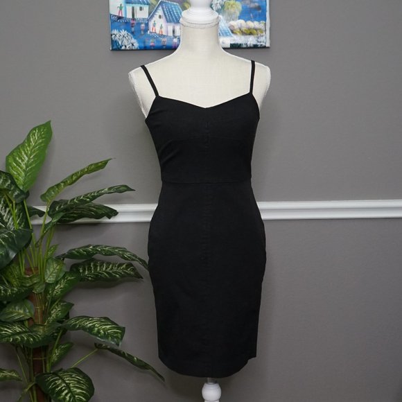 Banana Republic Dresses & Skirts - Banana Republic Sheath Dress